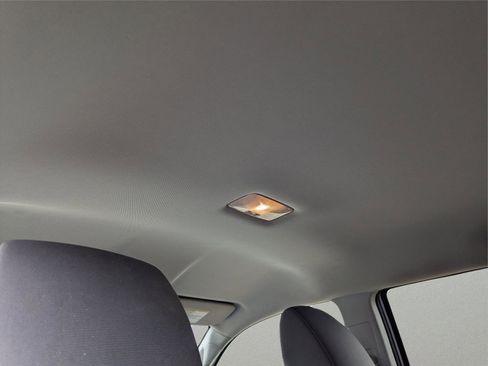 Used 2021 Toyota Tacoma SR image 10