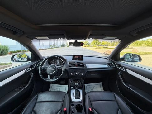 Used 2018 Audi Q3 2.0T Premium FWD image 25