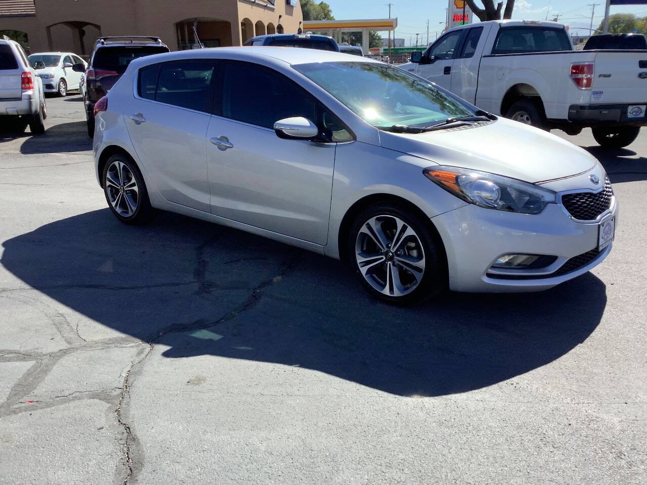 Used 2016 Kia Forte EX FWD image 6
