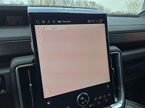 Used 2025 GMC Yukon Denali image 59