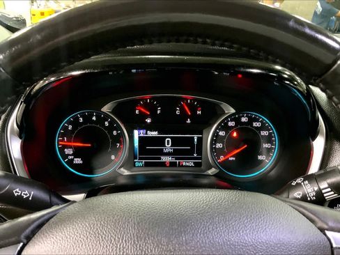 Used 2018 Chevrolet Traverse LT AWD/4WD image 26