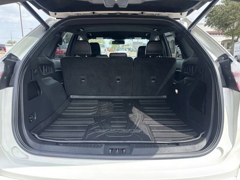 Certified 2024 Ford Edge ST-Line image 18