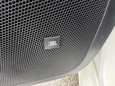 Used 2014 Toyota Prius Four image 22