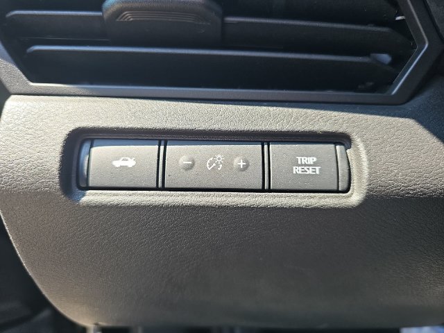 Used 2020 Nissan Altima 2.5 SR w/ Premium Package FWD image 28