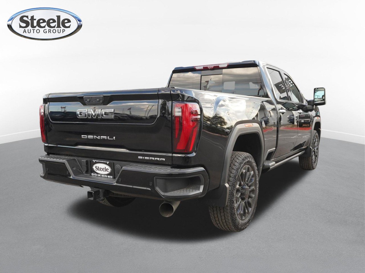 Used 2026 GMC Sierra 2500 Denali Ultimate w/ LPO, GMC Protection Package AWD/4WD image 5