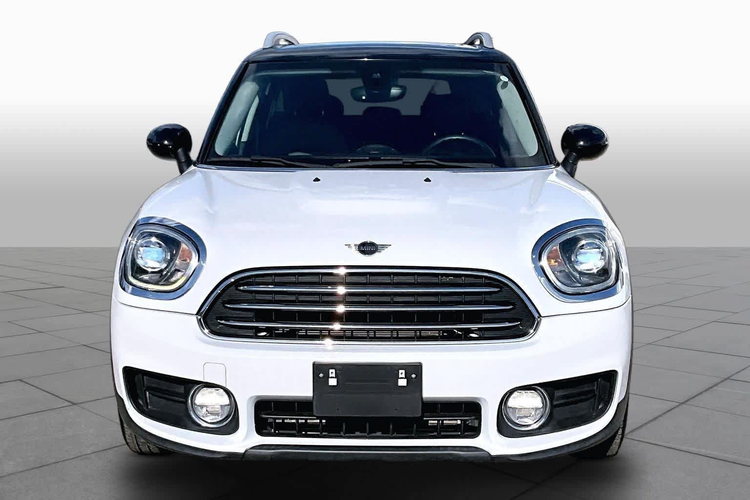 Used 2019 MINI Cooper Countryman FWD image 3