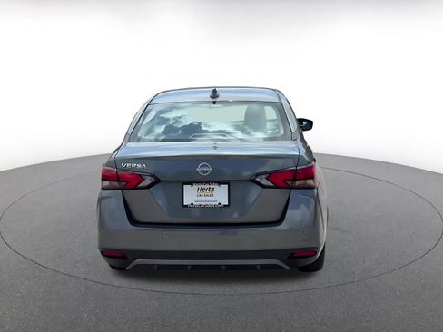 Used 2025 Nissan Versa SV FWD image 10