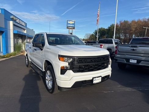 Used 2022 Chevrolet Silverado 1500 Custom image 6