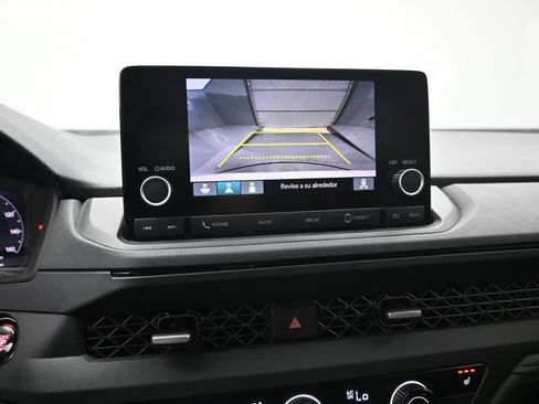Used 2025 Honda Accord SE image 11