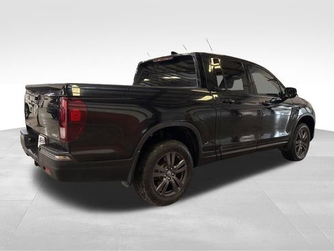 Used 2019 Honda Ridgeline Sport image 3
