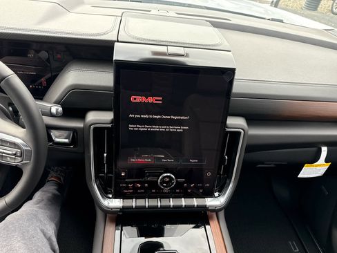 New 2026 GMC Yukon XL Denali w/ Sun & Power Step Package image 21