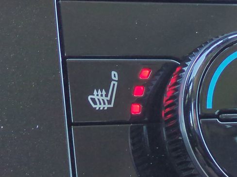 Certified 2025 Nissan Pathfinder SV AWD/4WD image 26