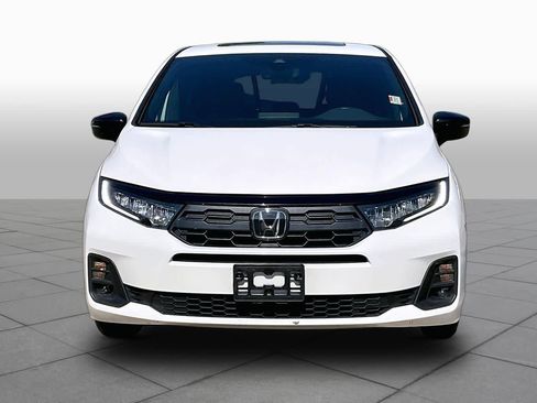 Used 2025 Honda Odyssey Sport-L image 4