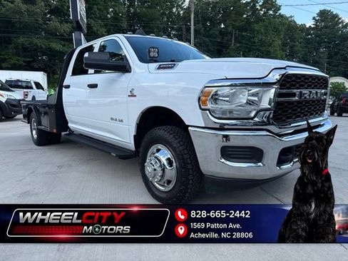 Used 2021 RAM 3500 Tradesman w/ Chrome Appearance Group AWD/4WD image 1