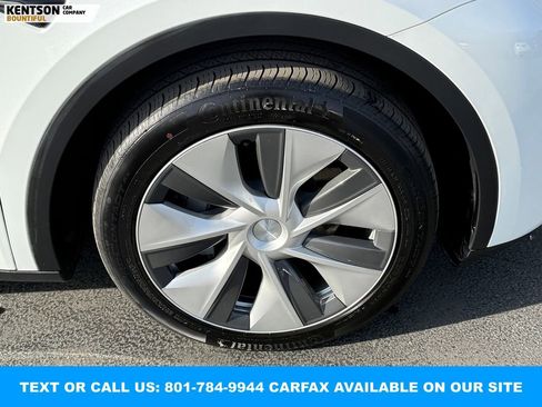 Used 2023 Tesla Model Y Long Range image 16