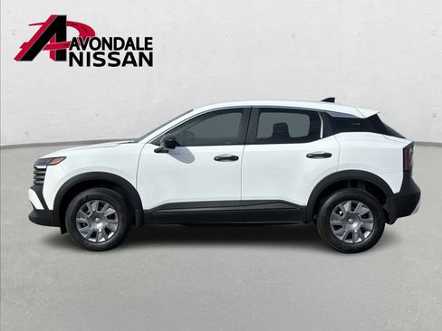 New 2026 Nissan Kicks S image 3