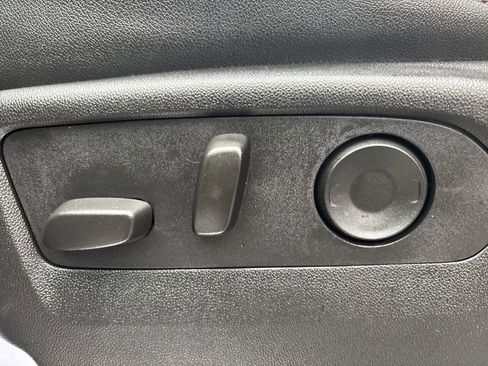 Used 2025 Chevrolet Silverado 3500 LTZ w/ LTZ Premium Package image 24