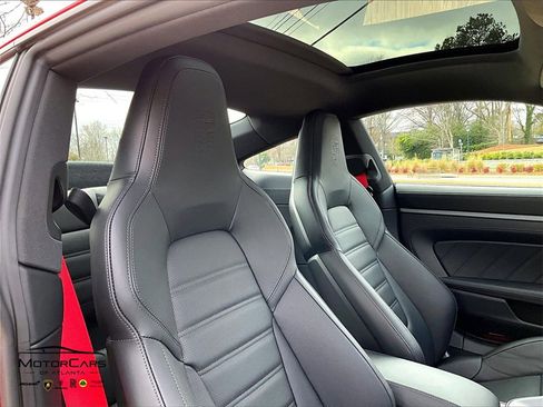 Used 2025 Porsche 911 Carrera S image 9