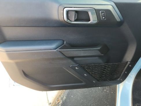 Used 2024 Ford Bronco Heritage Edition AWD/4WD image 10
