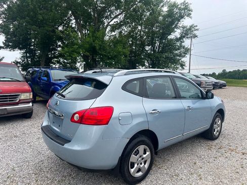 Used 2014 Nissan Rogue S w/ Convenience Package AWD/4WD image 5