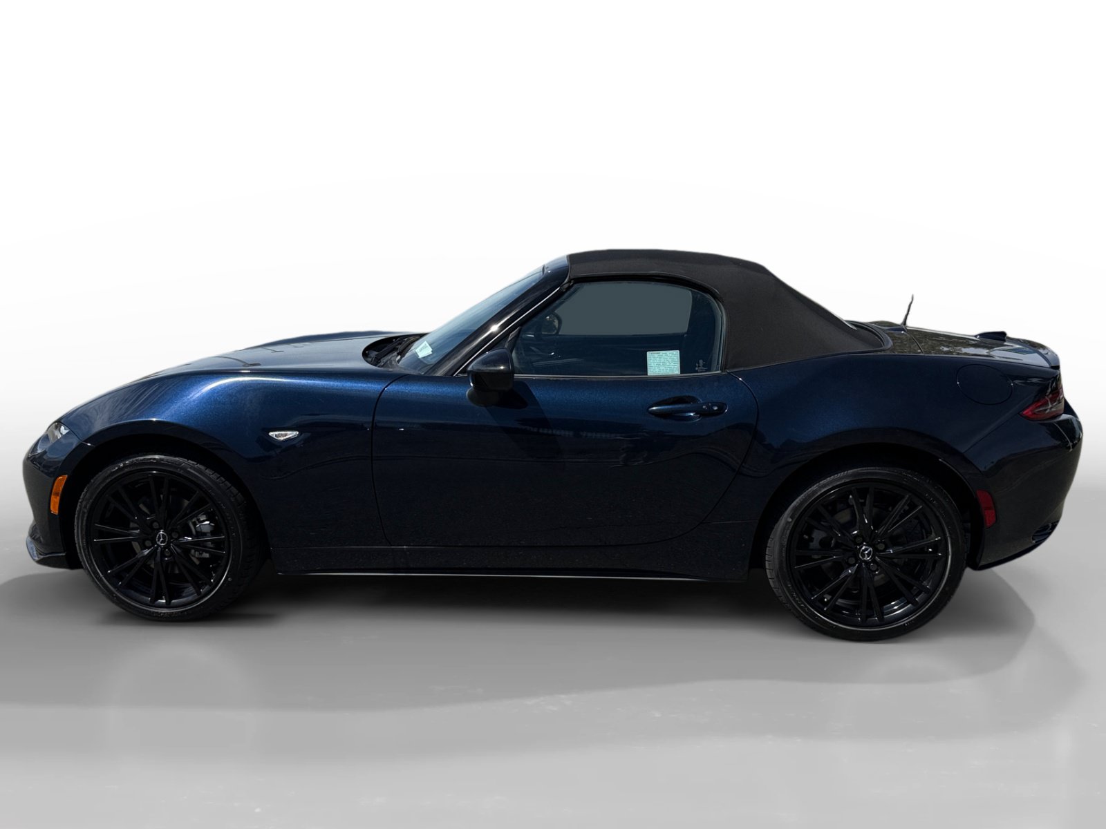 New 2026 MAZDA MX-5 Miata Club w/ Interior Package RWD image 2