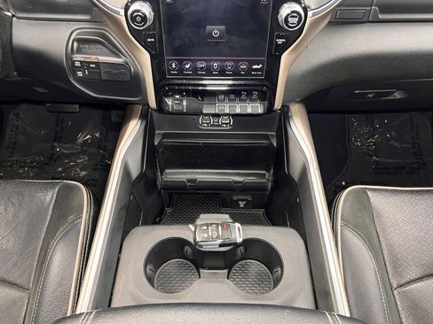 Used 2020 RAM 2500 Laramie AWD/4WD image 14