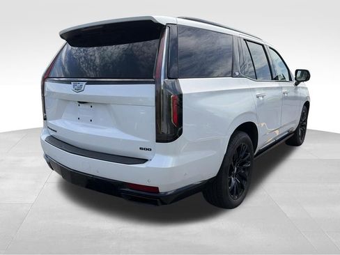Used 2024 Cadillac Escalade Sport Platinum w/ LPO, ONYX Package AWD/4WD image 7
