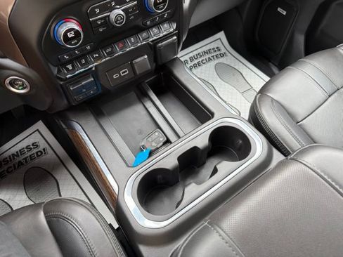 Used 2023 Chevrolet Silverado 3500 High Country w/ Z71 Off-Road Package AWD/4WD image 24