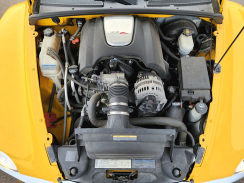 Used 2004 Chevrolet SSR Convertible Pickup 2D w/ Preferred Equipment Group image 4