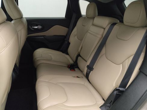 Used 2016 Jeep Cherokee Limited w/ Trailer Tow Group image 18