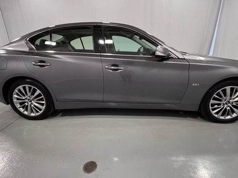 Used 2018 INFINITI Q50 Signature Edition image 4