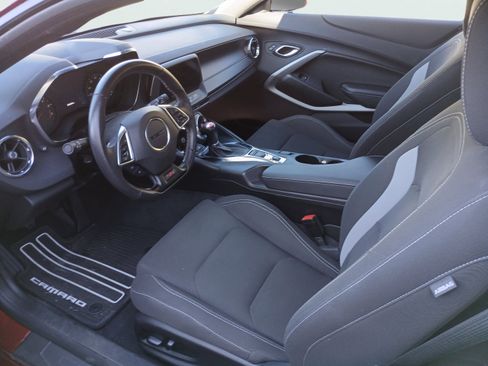 Used 2022 Chevrolet Camaro SS RWD image 10