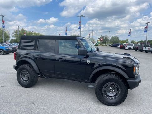 Used 2024 Ford Bronco Big Bend AWD/4WD image 2