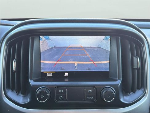 Used 2019 Chevrolet Colorado LT w/ LT Convenience Package AWD/4WD image 23