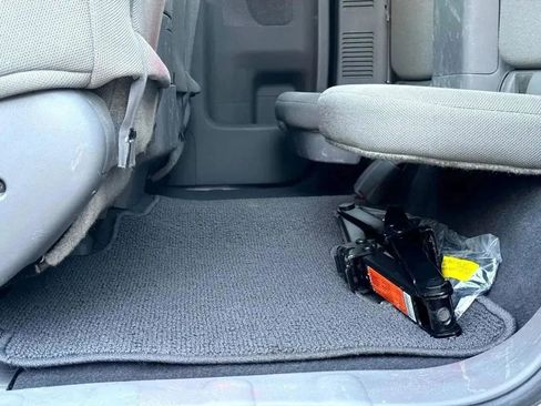 Used 2021 Nissan Frontier S RWD image 34