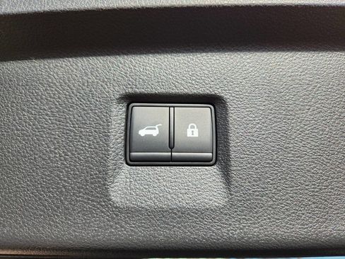 Used 2023 INFINITI QX60 Sensory w/ Vision Package image 36