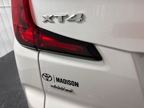 Used 2020 Cadillac XT4 Premium Luxury AWD/4WD image 53