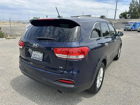 Used 2016 Kia Sorento LX FWD image 10