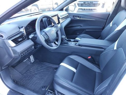 Certified 2025 Toyota Camry SE image 7