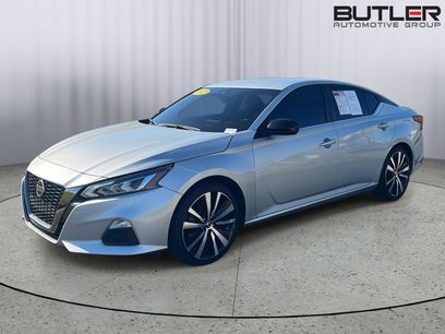 Used 2022 Nissan Altima 2.5 SR