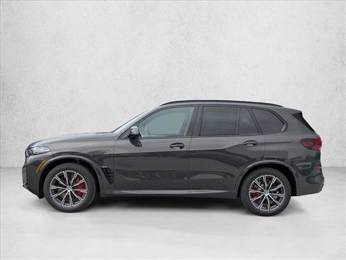 New 2026 BMW X5 xDrive50e w/ M Sport Package AWD/4WD image 5