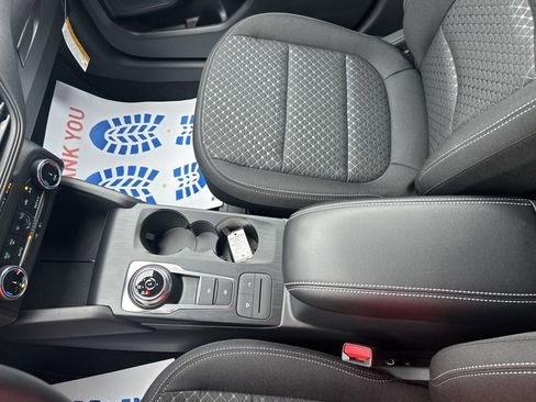 New 2025 Ford Escape Active image 24