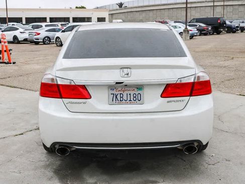 Used 2015 Honda Accord Sport image 7