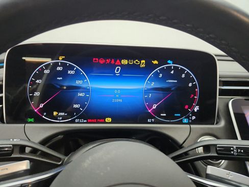Used 2025 Mercedes-Benz E 350 Sedan w/ Winter Package image 12