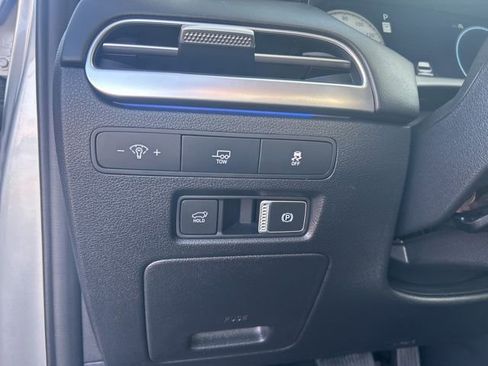 Used 2024 Hyundai Palisade Limited image 18