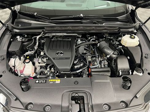 Used 2023 Lexus RX 500h F Sport image 23