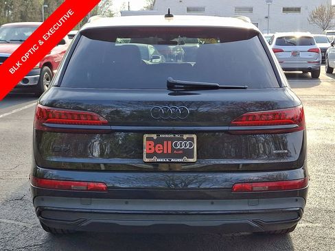 Used 2023 Audi Q7 2.0T Premium Plus w/ Premium Plus Package AWD/4WD image 12