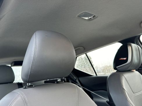 Used 2023 Nissan Kicks SR w/ SR Premium Package image 18