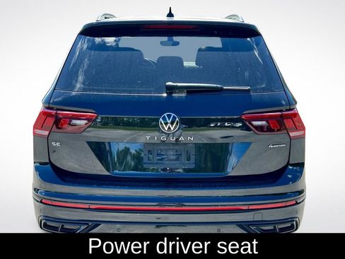 Certified 2024 Volkswagen Tiguan SE R-Line image 5