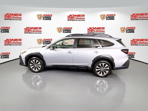 Certified 2025 Subaru Outback Limited image 17